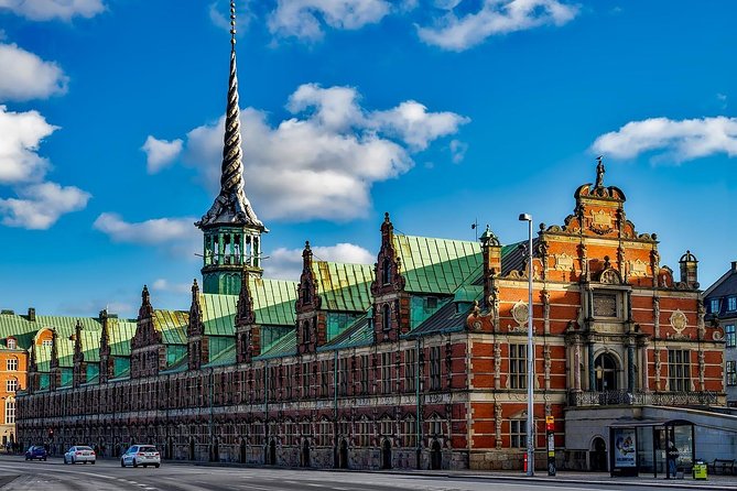 2-Hour Private City Walking Tour with a Canal Tour ticket - Christianshavn and the canals shaped by Amsterdam