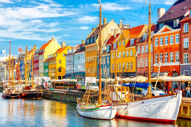 2-Hour Walking Introduction to Copenhagen and its Main Sights - Why this is a smart first look at Copenhagen