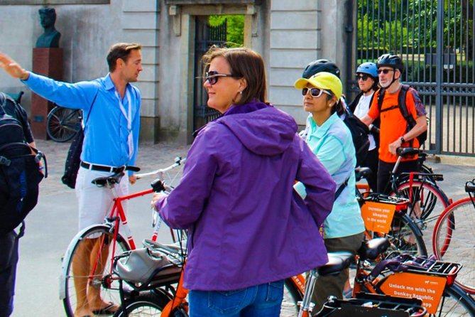 3-hour Copenhagen City Highlights Bike Tour - What the guides add to the ride