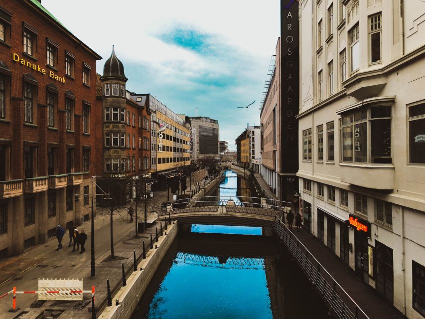 Aarhus: Express Walk with a Local in 60 minutes - Starting beside Pakhus 13 on the waterfront