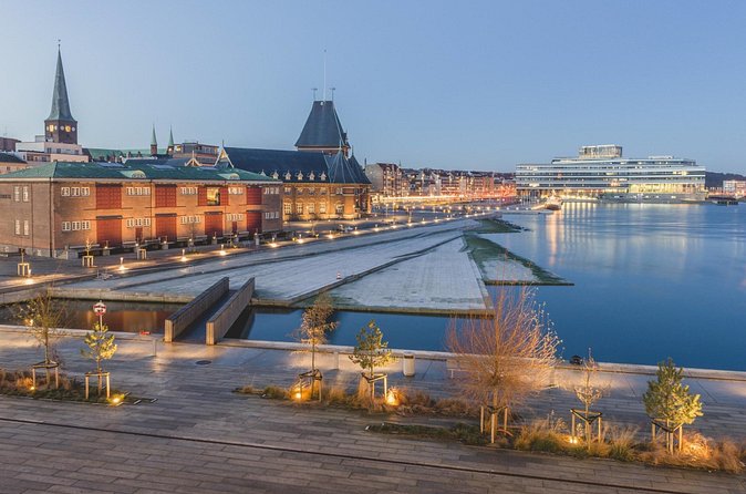 Aarhus Private Transfer from Aarhus (AAR) Airport to City centre - What the $222.51 price really means