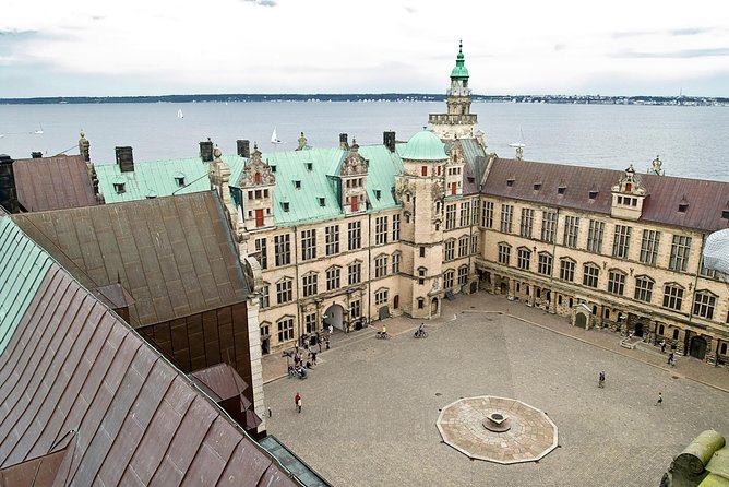 Afternoon Hamlet Castle Tour to a UNESCO World Heritage Site. - The Vehicle, Group Size, and Ride North