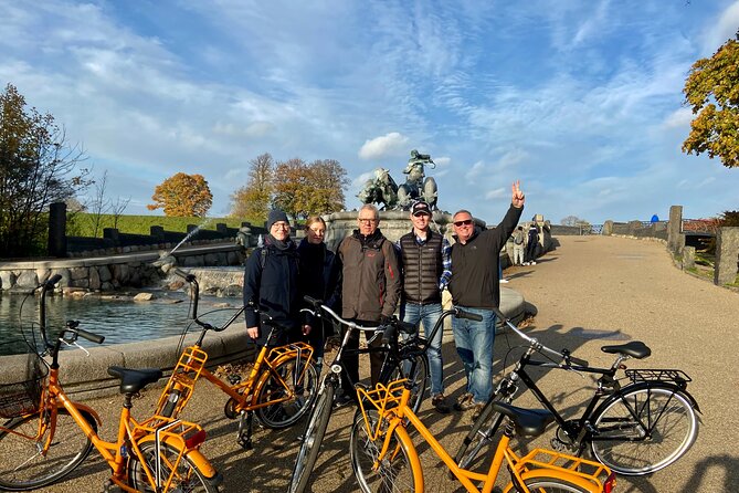 Best of Copenhagen Biking Tour-3 Hours, Small Group max 10 people - Starting at Nørre Voldgade