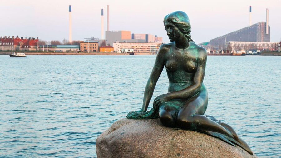 Best of Copenhagen: Private Walking Tour with a Local - Nyhavn: colorful Copenhagen without the rush