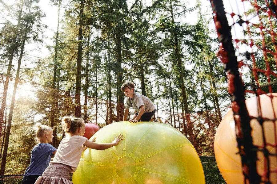 Billund: WOW PARK Entry Ticket - Treehouses, nets, and Tarzan swings
