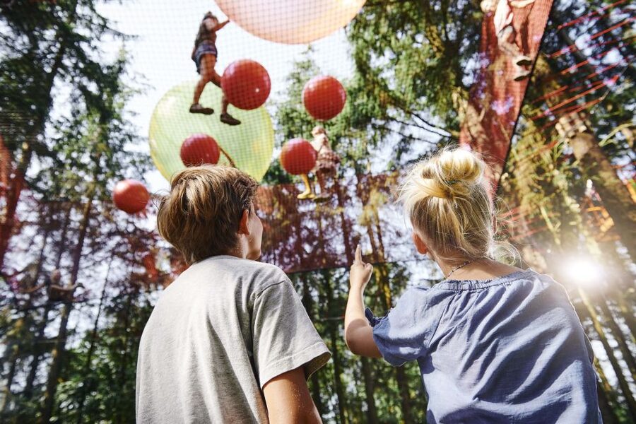 Billund: WOW PARK Entry Ticket - Water play, caves, and animal encounters