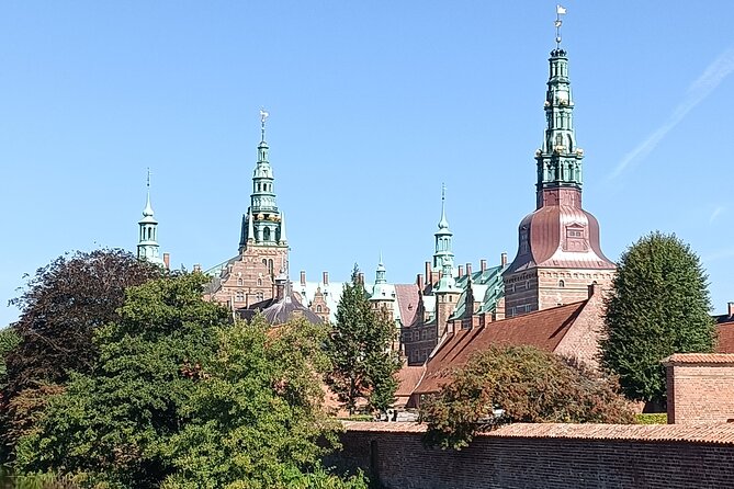 Cathedral ,Viking ships Tour, Palace and Castle (April) - The road to Hillerød and lunch beside the lake