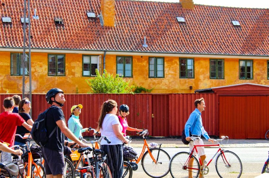Copenhagen: 3 Hour Private Bike Tour - Nyhavn Canal and the classic Copenhagen view