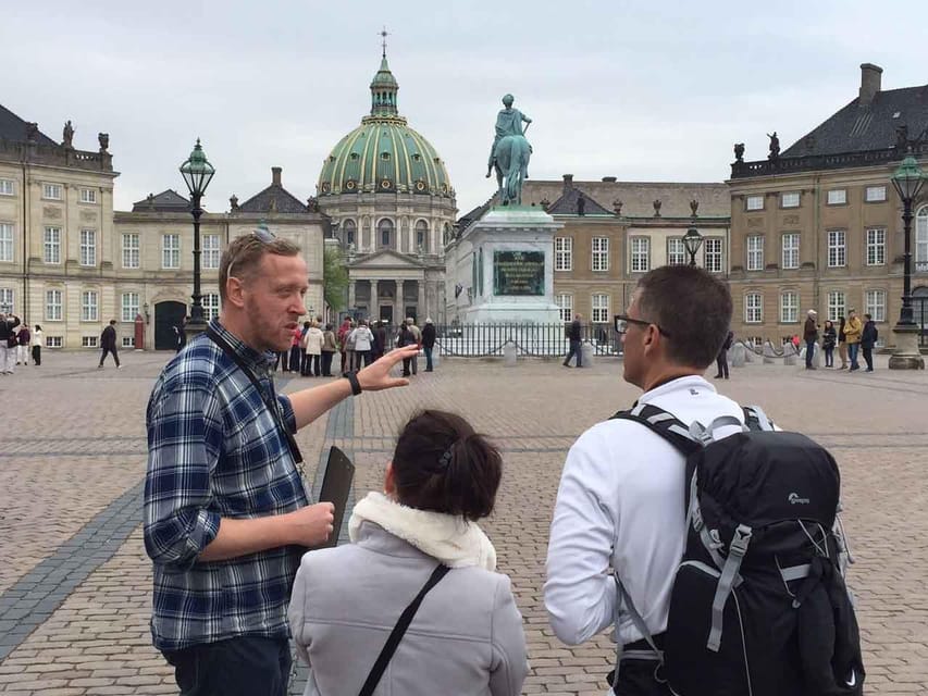 Copenhagen: A guided walk for first-timers in the city - The Black Diamond and the move toward Nyhavn