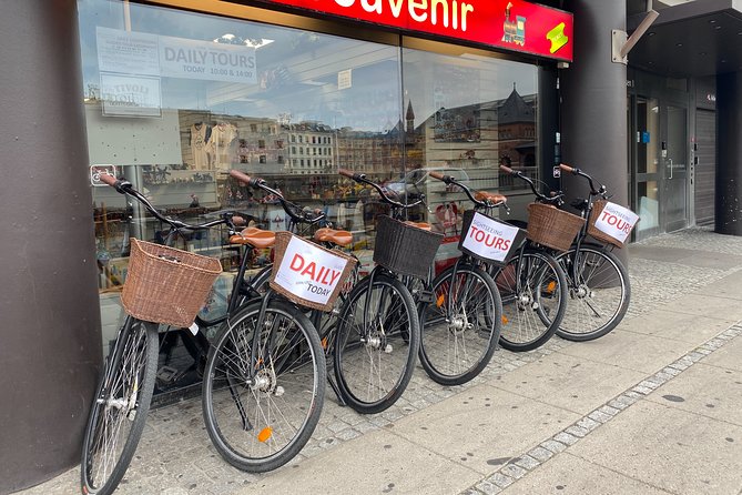 Copenhagen Bicycle Adventure - Seaside Toldboden and the harbor pause