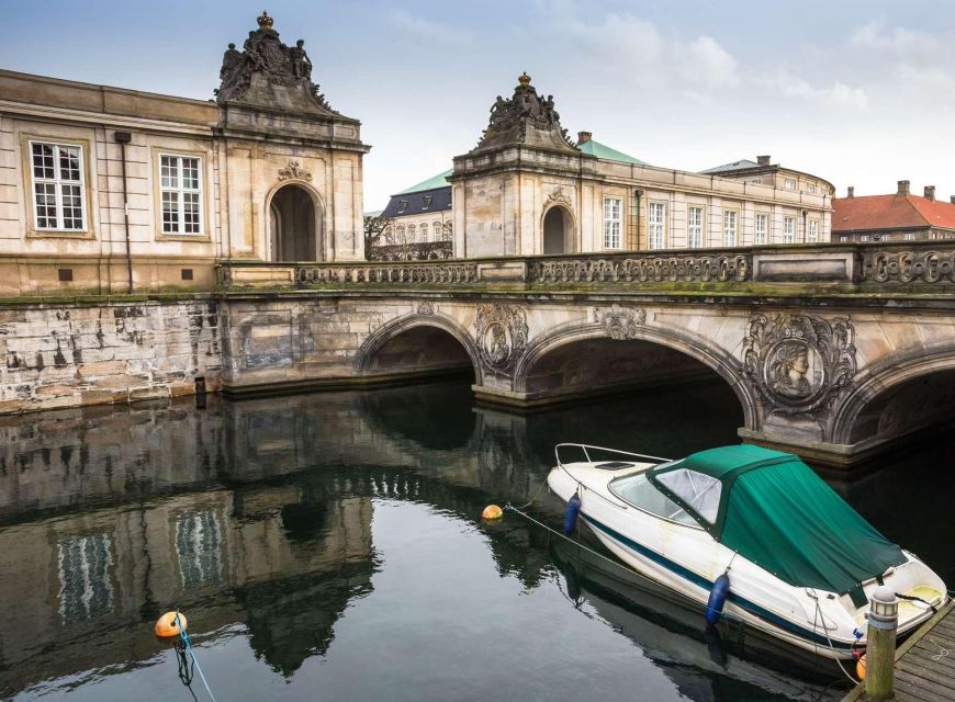 Copenhagen: Canal Boat Cruise & Old Town/Nyhavn Walking Tour - Is $274 per person a fair price?