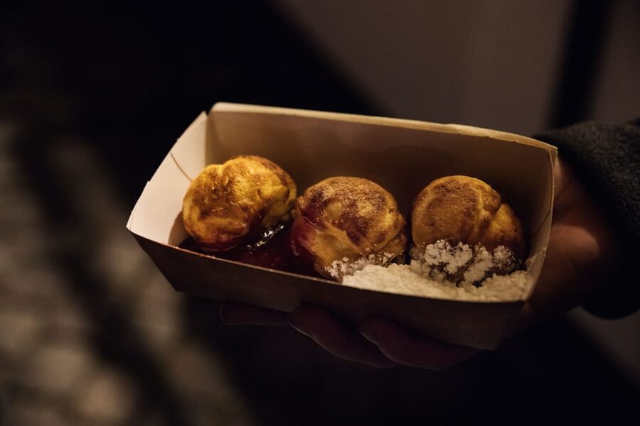 Copenhagen: Christmas Walking Tour with Treats and Drinks - Is $78 a fair price?