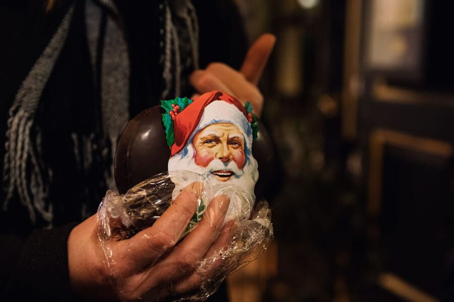 Copenhagen: Christmas Walking Tour with Treats and Drinks - What Danish Jul means beyond Christmas markets