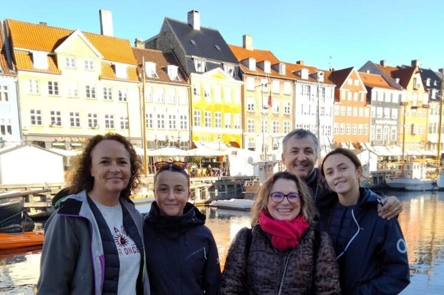 Copenhagen: City Highlights Walking Tour with Local Guide - Amalienborg Palace and Frederiks Kirke
