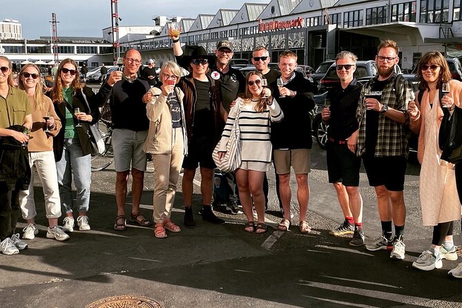 Copenhagen Craft BeerWalk in Vesterbro - Enghave Plads and the question of public space