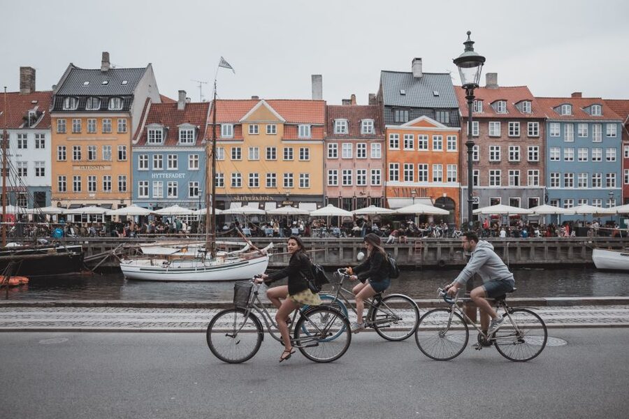 Copenhagen: Express Walk with a Local in 60 minutes - Who will get the most from this walk?