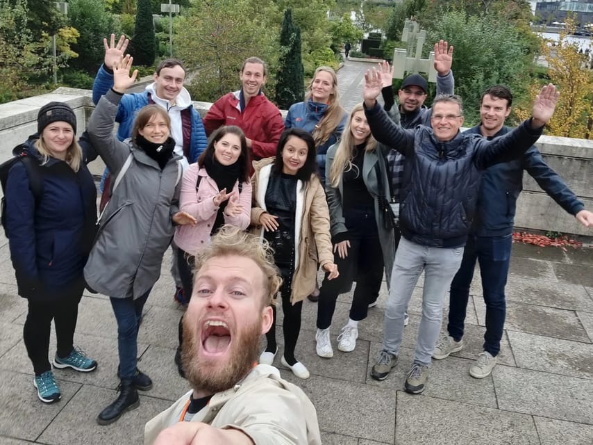 Copenhagen: Group Walking Tour - City Highlights - 2 Hours - Nyhavn, from postcard view to human stories