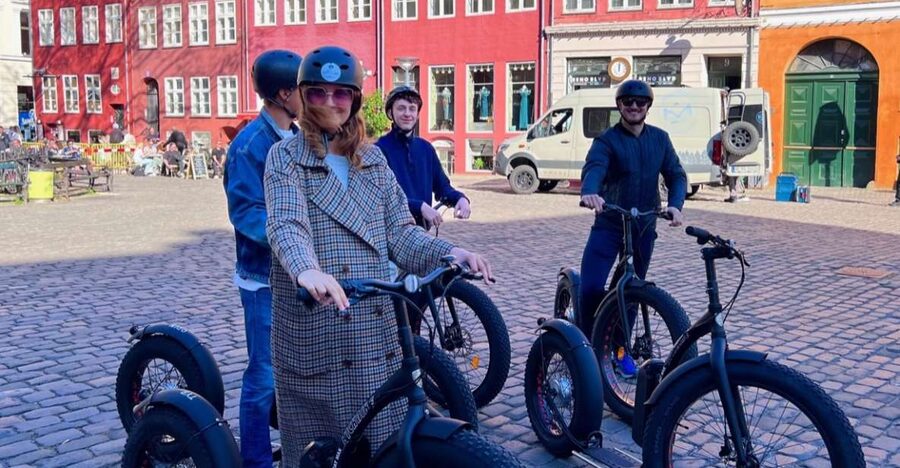 Copenhagen: Guided E-Scooter KickBike Tour- All Highlights - Nyhavn, Amalienborg, and the royal quarter