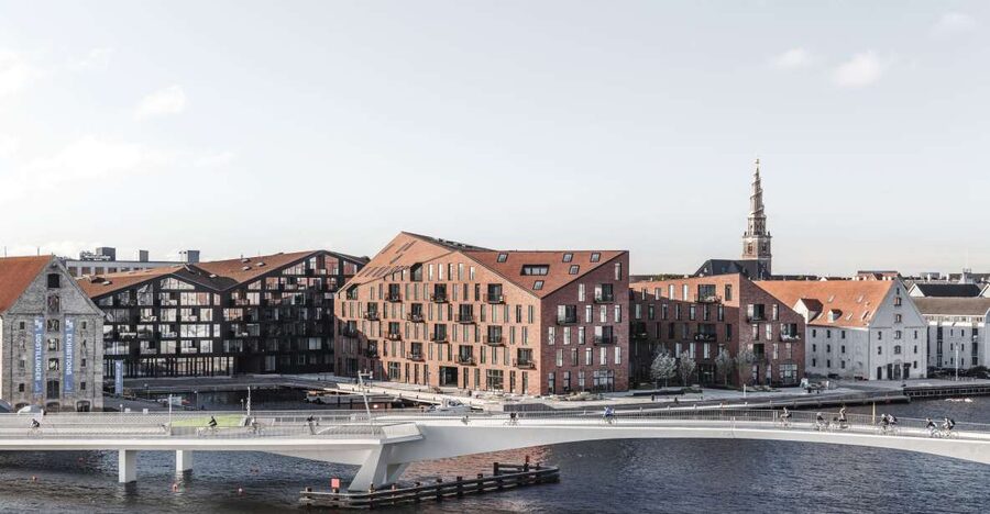 Copenhagen: Harbor Architecture Private Walking Tour - Nyhavn: colorful houses with a working-port past