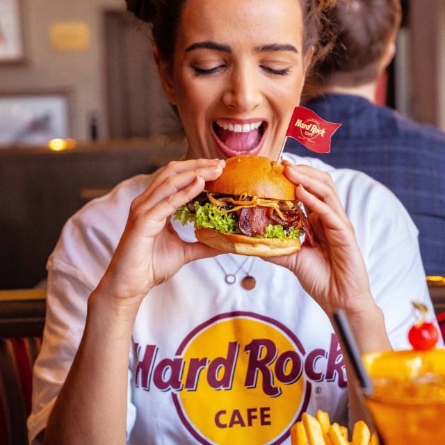 Copenhagen: Hard Rock Cafe with Set Menu for Lunch or Dinner - Timing, groups, and practical details