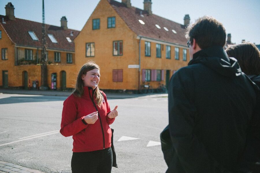 Copenhagen: Highlights & Hygge Guided Walking Tour w/ Lunch - Amalienborg and the changing of the guards