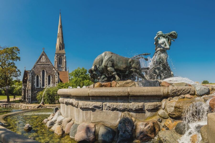 Copenhagen: Highlights & Secrets Private Walking Tour - Gefion Fountain and the road to Kastellet