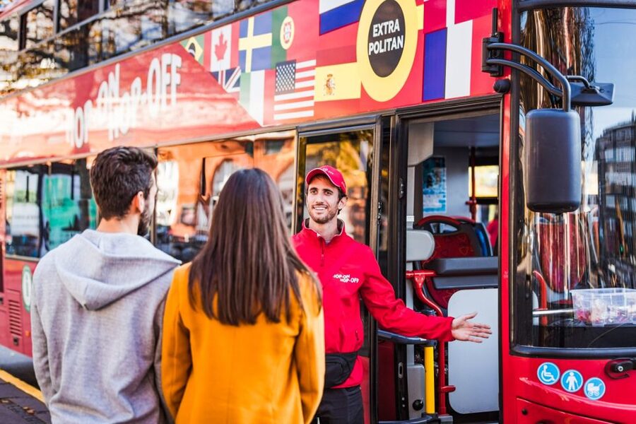 Copenhagen: Hop-On Hop-Off Bus Tour with Boat Tour Option - Christiansborg, Nyhavn, and royal Copenhagen