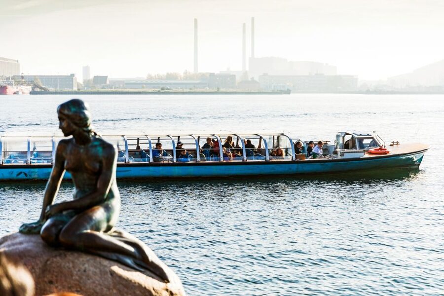 Copenhagen: Hop-On Hop-Off Bus Tour with Boat Tour Option - Oceankaj and cruise-day value