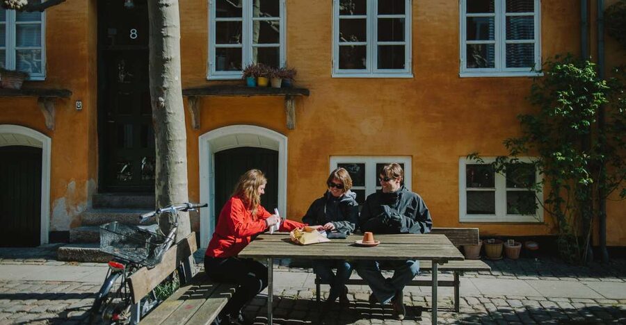 Copenhagen: Hygge and Happiness Culture Walking Tour - How the 3.5-hour schedule feels