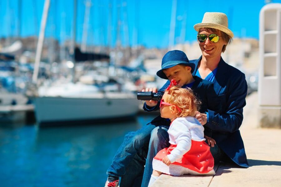 Copenhagen: Old Town and Nyhavn Private Family Tour - H.C. Andersen and the city of fairy tales