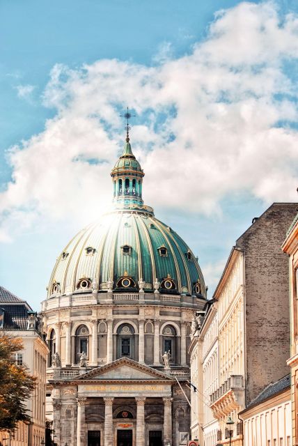 Copenhagen private 3h walking tour - Meeting at Café Fiol or starting near your hotel