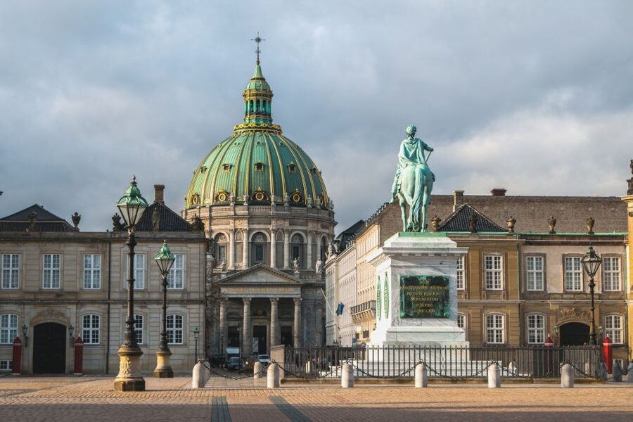 Copenhagen: Private Full-Day City Tour with Lunch Option - Finishing at Østerport Station