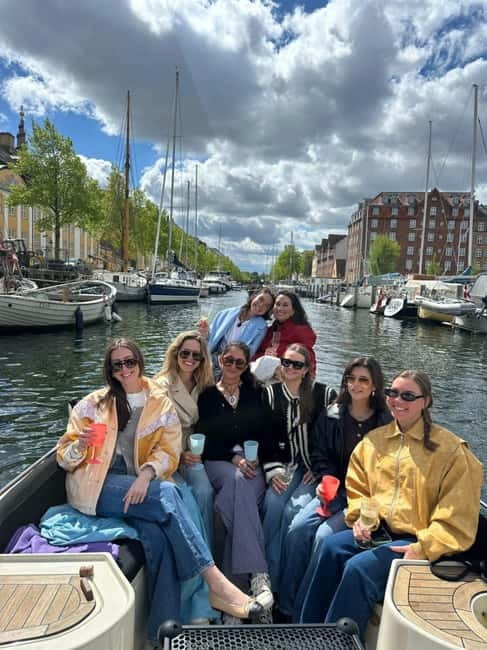Copenhagen: Private Guided Boat Tour with City Highlights - Key points to know before you book
