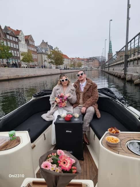 Copenhagen: Private Guided Boat Tour with City Highlights - Who should book this Copenhagen boat tour?