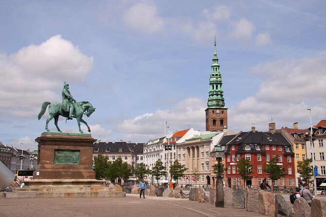 Copenhagen: Private Walking Tour - Starting at Højbro Plads and Ved Stranden