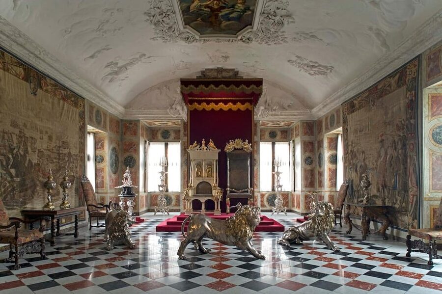 Copenhagen: Rosenborg Castle Entry Ticket - A short visit, best paired with the King’s Garden
