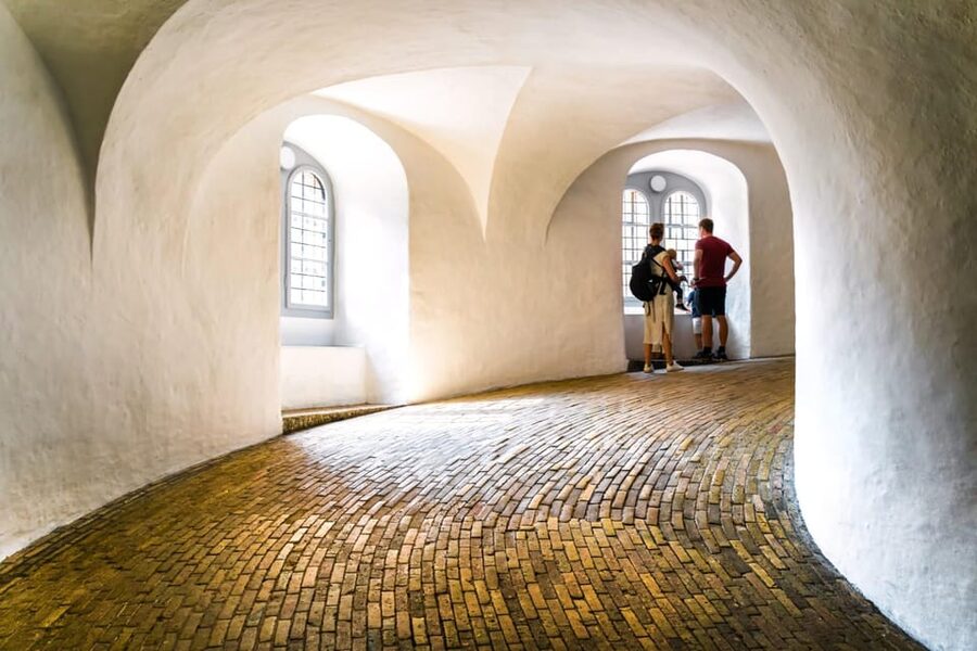 Copenhagen: Rosenborg Castle Tour with Skip-the-Line Ticket - Inside Rosenborg Castle with a reserved entry time