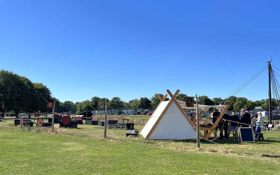 Copenhagen: Roskilde, the Viking City Tour in English - Arriving in Roskilde and getting your bearings