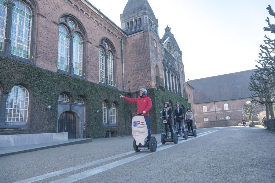 Copenhagen: Segway Tour with live guide - 1-Hour - What the guide adds to a fast route