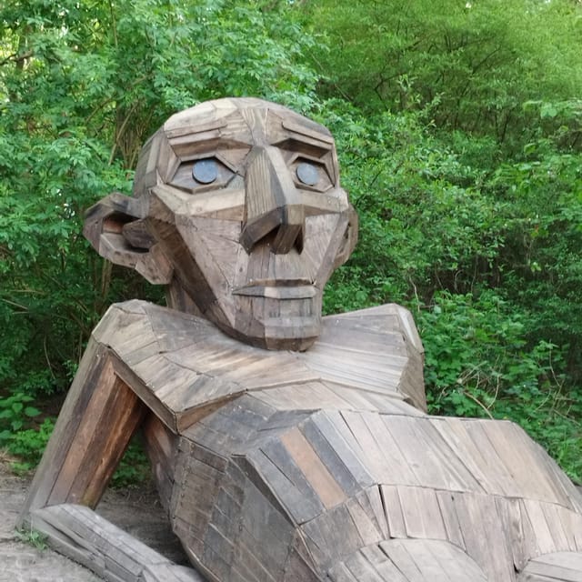 Copenhagen: Six Forgotten Giant Sculptures Tour by Bus - Oscar Under The Bridge is the longest sculpture visit