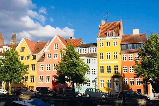 Copenhagen Walking Tour with Food Testing (smorrebrod dish & snap) - What this Copenhagen walk is really designed to do