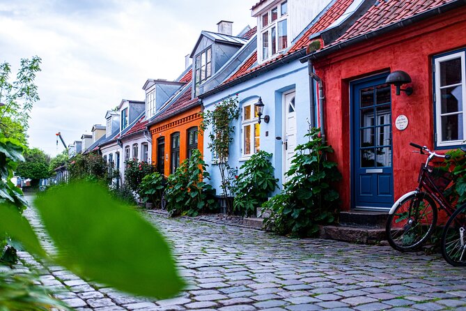 Explore Aarhus in 60 minutes with a Local - A small group, local advice, and guide quality