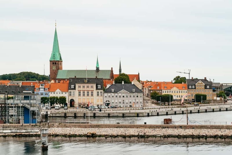From Copenhagen: Lund and Malmö 2-Country Tour - Returning across the Øresund Bridge