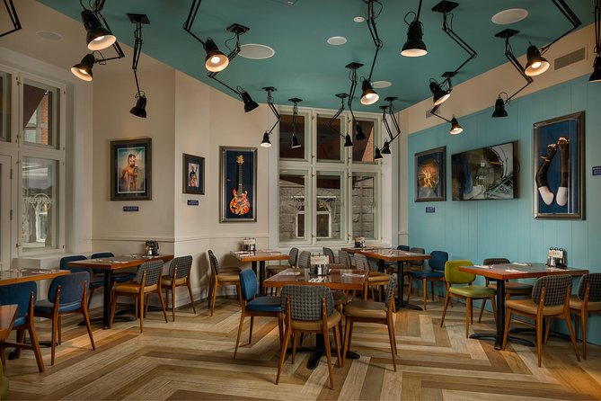 Hard Rock Cafe Copenhagen with Set Menu for Lunch or Dinner - Choosing between the two-course and three-course menus
