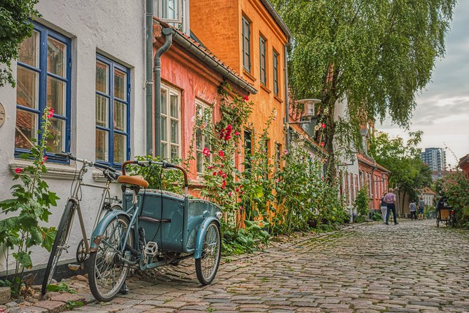 Jewels of Aarhus – Guided Walking Tour - Starting at Art Gallery PS and Aarhus’s oldest streets