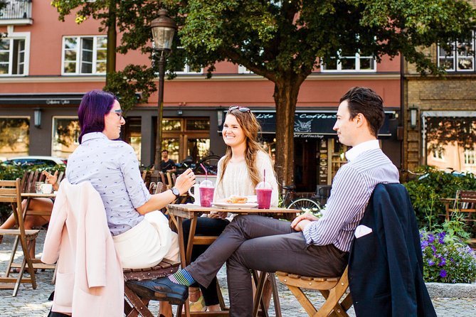 Malmö & Lund Tour, Crossing the Øresund Bridge to Sweden - Lunch in Lund and Swedish payment tips