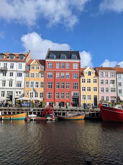 Mop in the heart of Copenhagen - private guided tour in French - Is $68 per person a fair price?