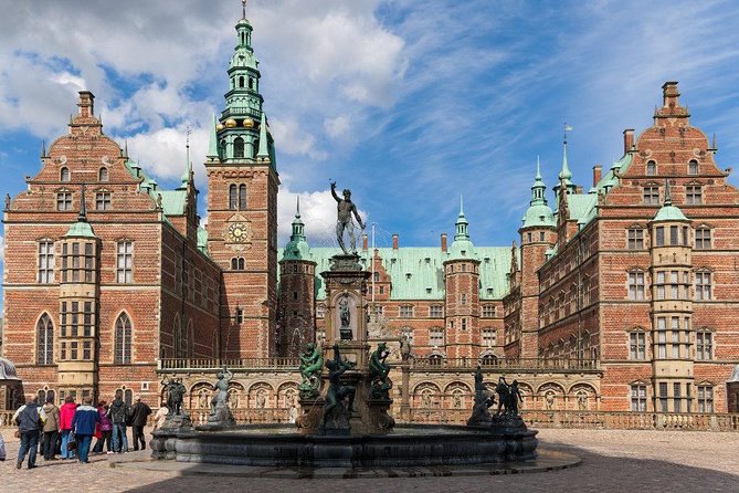 Private Tour to Frederiksborg Castle - Entering the Dutch Renaissance Palace
