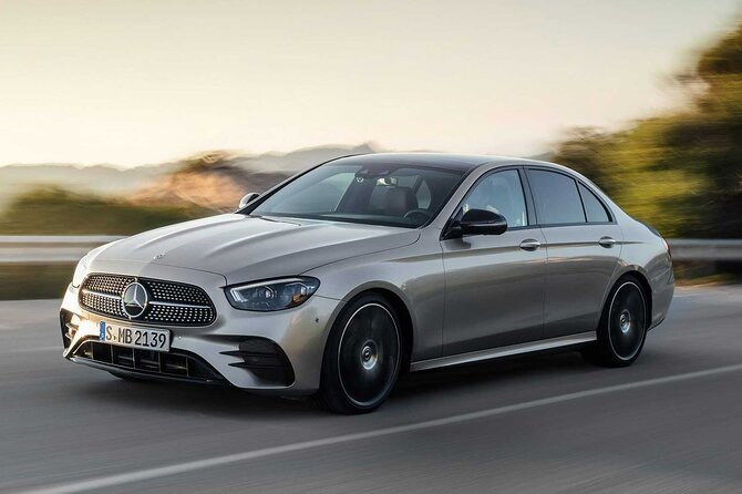 Private Transfer Copenhagen Airport CPH to Copenhagen by Sedan - The 15 to 25 minute ride into Copenhagen
