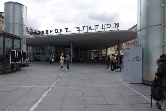 Private Walking Classical Tour of Copenhagen - Guide Style and Personal Attention
